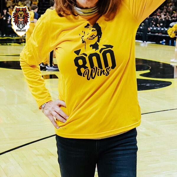Iowa Hawkeyes Honor Nancy Lieberman 800 Win Games NCAA March Madness Women Basketball Unisex T-Shirt