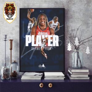 Yvonne Of Gonzaga Bulldogs Is The 2024 Becky Hammon Player Of The Year Home Decor Poster Canvas
