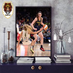 Caitlin Clark Strong With An Easy Strong Post Move In Her Debut Match For Indian Fever WNBA 2024 Home Decor Poster Canvas