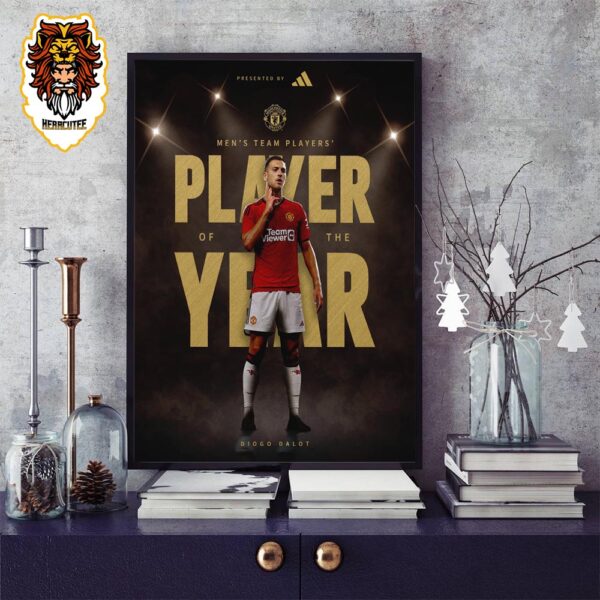 Manchester United Men’s Team Player Of The Year 2024 Is Diogo Dalot Home Decor Poster Canvas